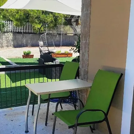Πανσιόν Santa Marina Αγία Μαρίνα